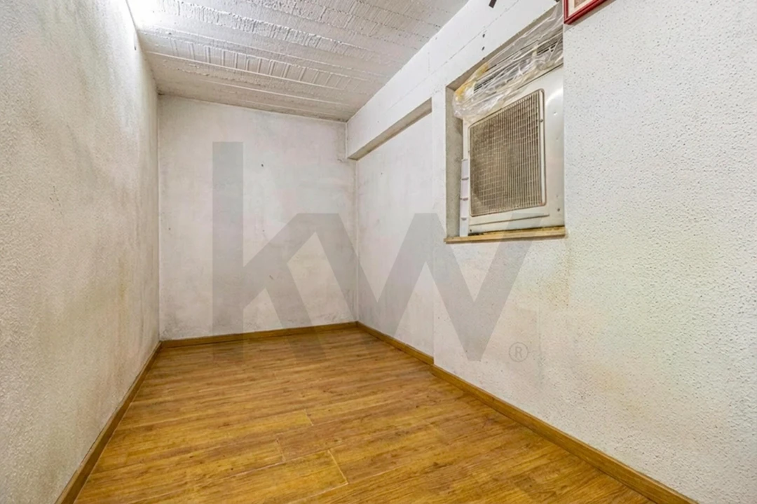 Apartamento T2 para Venda em Massamá e Monte Abraão Foto 26