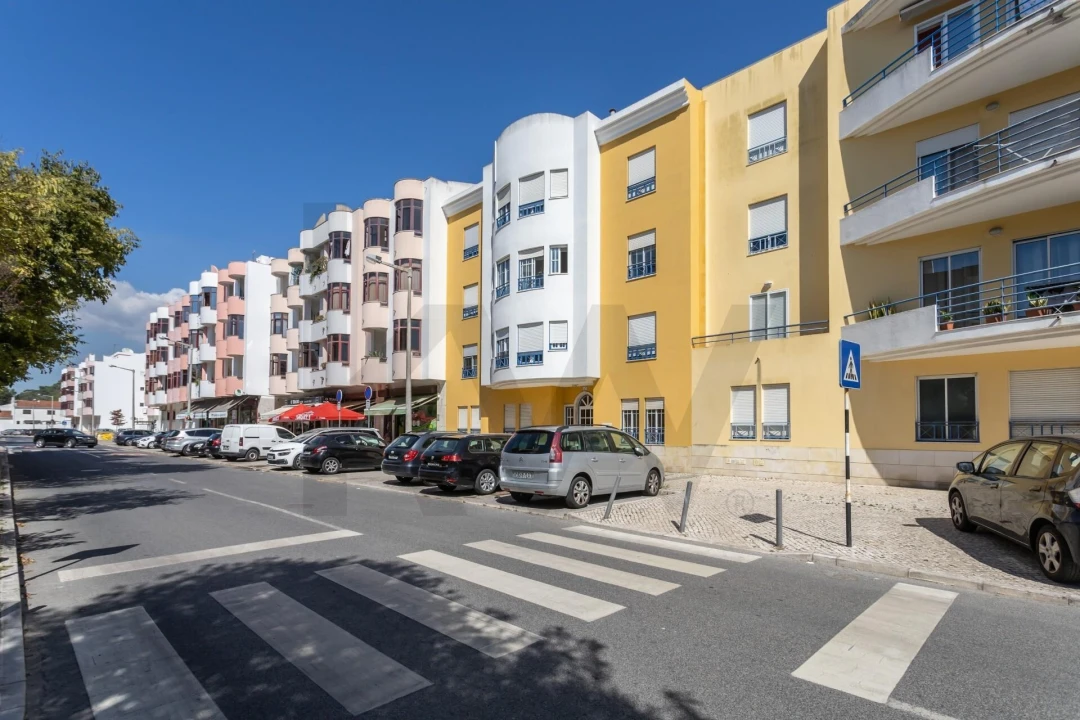 Apartamento T2 para Arrendamento em Costa da Caparica Foto 30