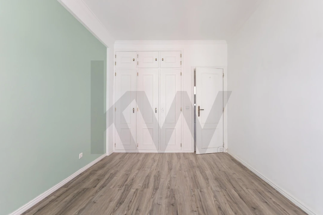 Apartamento T2 para Arrendamento em Costa da Caparica Foto 27