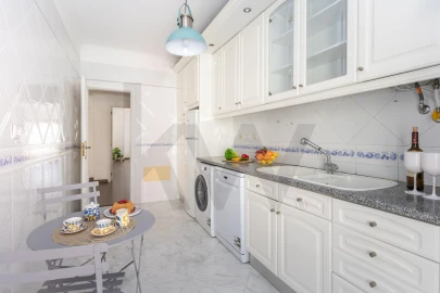 Apartamento T2 para Arrendamento em Costa da Caparica