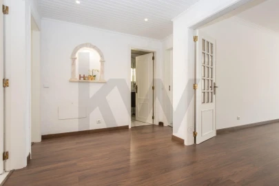 Apartamento T2 para Arrendamento em Costa da Caparica