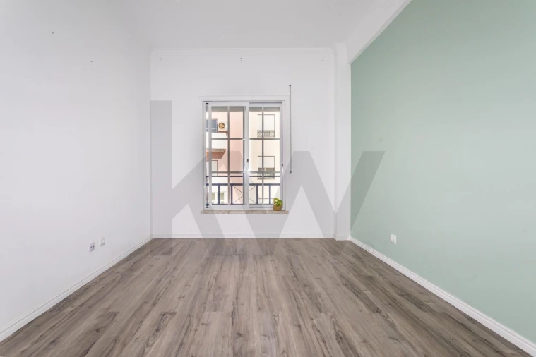 Apartamento T2 para Arrendamento em Costa da Caparica Foto 26