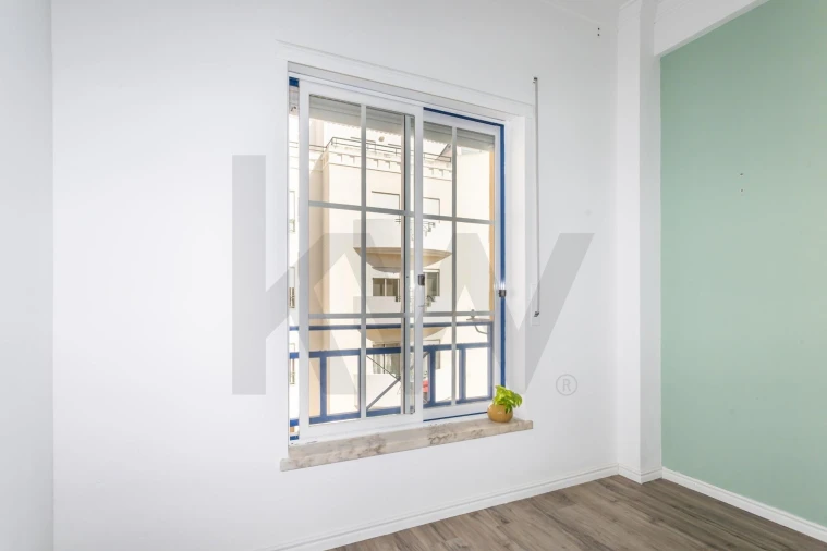 Apartamento T2 para Arrendamento em Costa da Caparica Foto 28