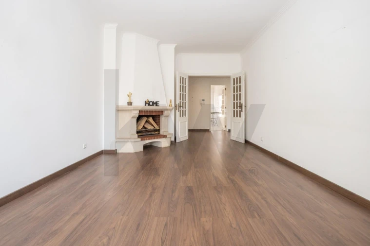 Apartamento T2 para Arrendamento em Costa da Caparica Foto 6