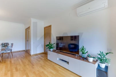 Apartamento T3 para Venda em Cidade da Maia