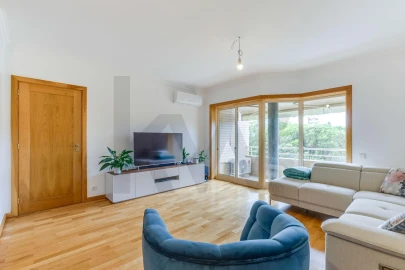 Apartamento T3 para Venda em Cidade da Maia