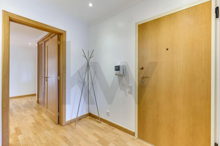 Apartamento T3 para Venda em Cidade da Maia Foto 26