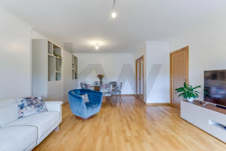 Apartamento T3 para Venda em Cidade da Maia Foto 9