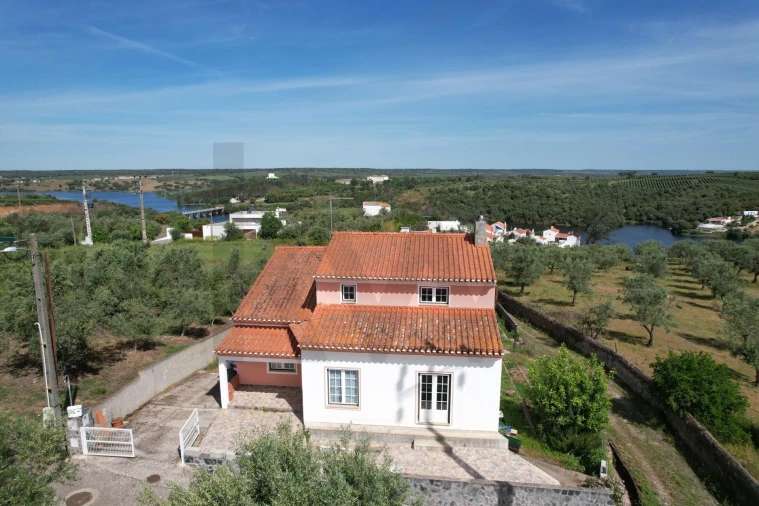 Moradia T3 para Venda em Avis Foto 5