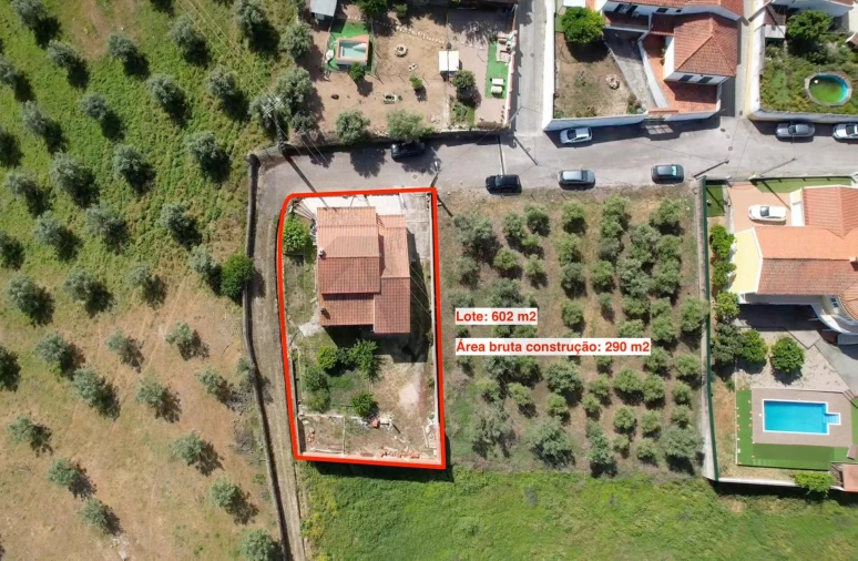 Moradia T3 para Venda em Avis Foto 4