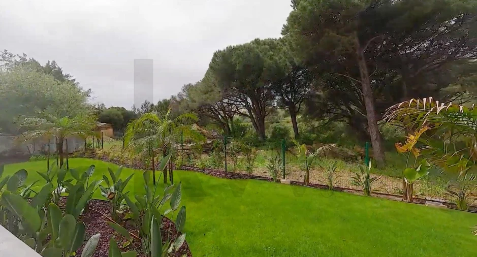 Moradia T5 para Venda em Alcabideche Foto 48