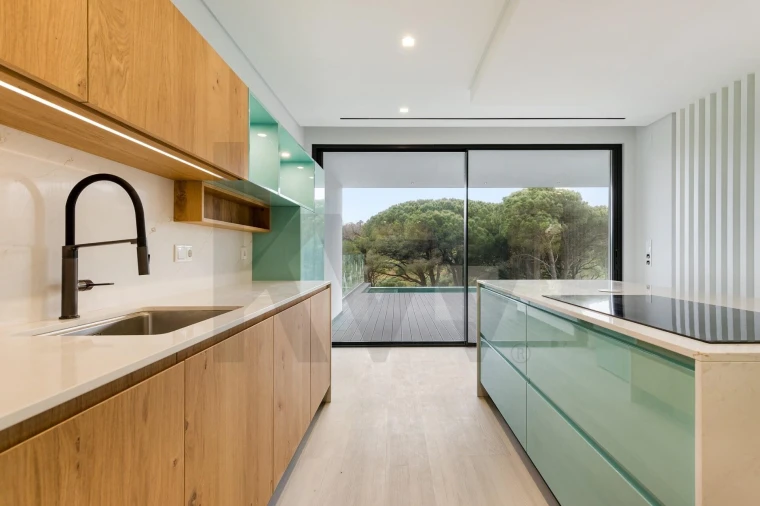 Moradia T5 para Venda em Alcabideche Foto 16