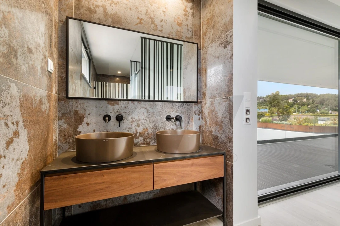 Moradia T5 para Venda em Alcabideche Foto 31