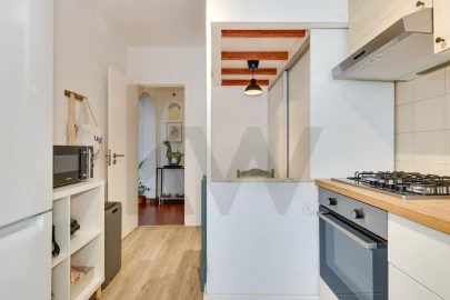 Apartamento T1 para Venda em Massamá e Monte Abraão