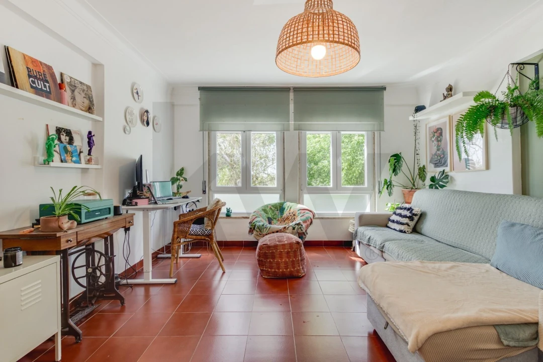 Apartamento T1 para Venda em Massamá e Monte Abraão Foto 1