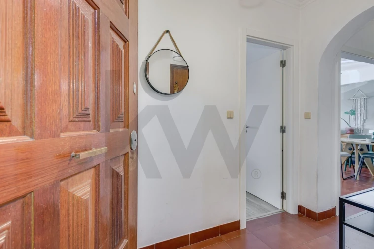 Apartamento T1 para Venda em Massamá e Monte Abraão Foto 16