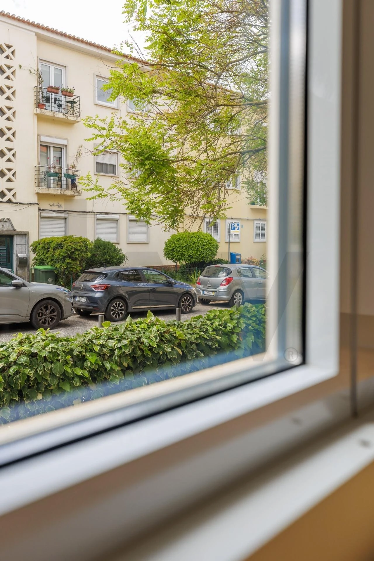 Apartamento T3 para Arrendamento em Alvalade Foto 22