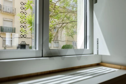 Apartamento T3 para Arrendamento em Alvalade