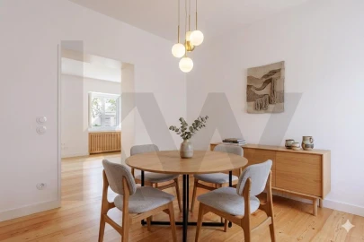 Apartamento T3 para Arrendamento em Alvalade