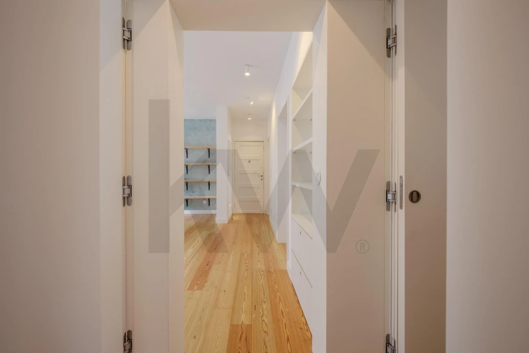 Apartamento T3 para Arrendamento em Alvalade Foto 5