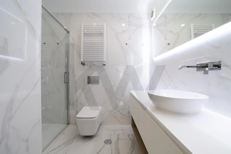 Apartamento T1 para Arrendamento em Mina de Água Foto 12