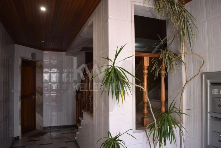 Apartamento T2 para Venda em Encosta do Sol Foto 5