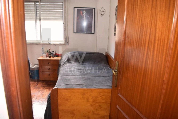 Apartamento T2 para Venda em Encosta do Sol Foto 18