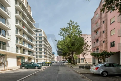 Apartamento T3 para Venda em Olivais