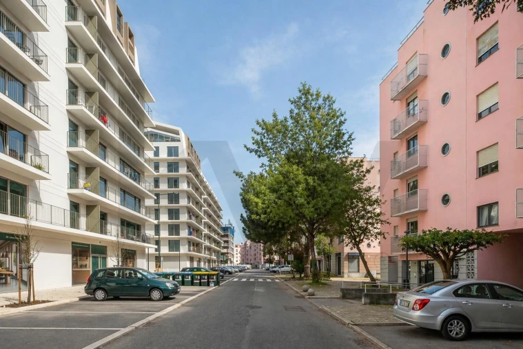 Apartamento T3 para Venda em Olivais Foto 30