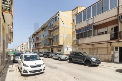 Apartamento T3 para Venda em Alhos Vedros