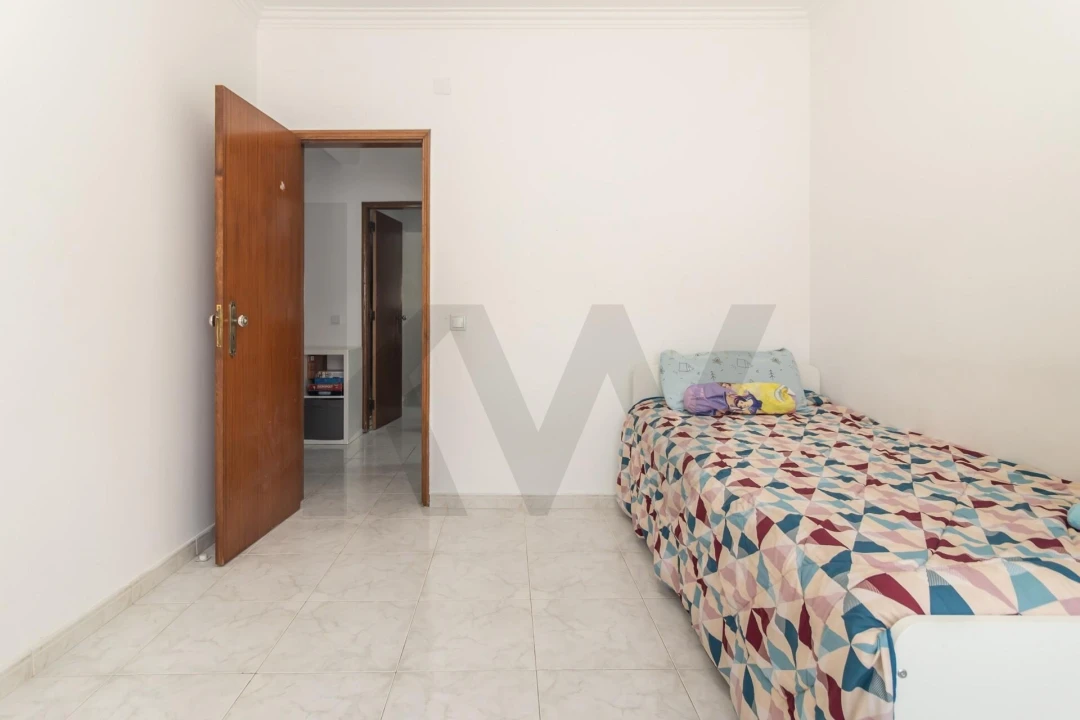 Apartamento T3 para Venda em Alhos Vedros Foto 11