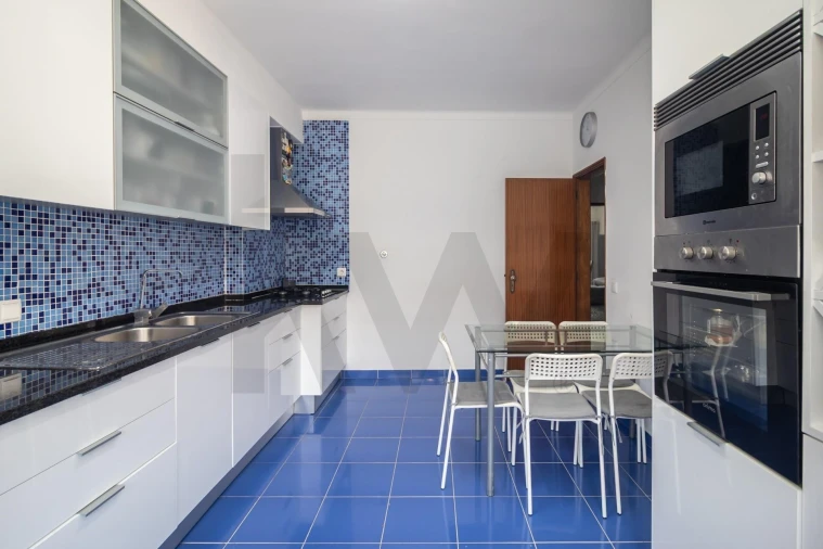 Apartamento T3 para Venda em Alhos Vedros Foto 4