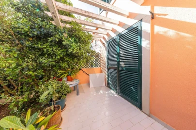 Moradia T3 para Arrendamento em Alcabideche