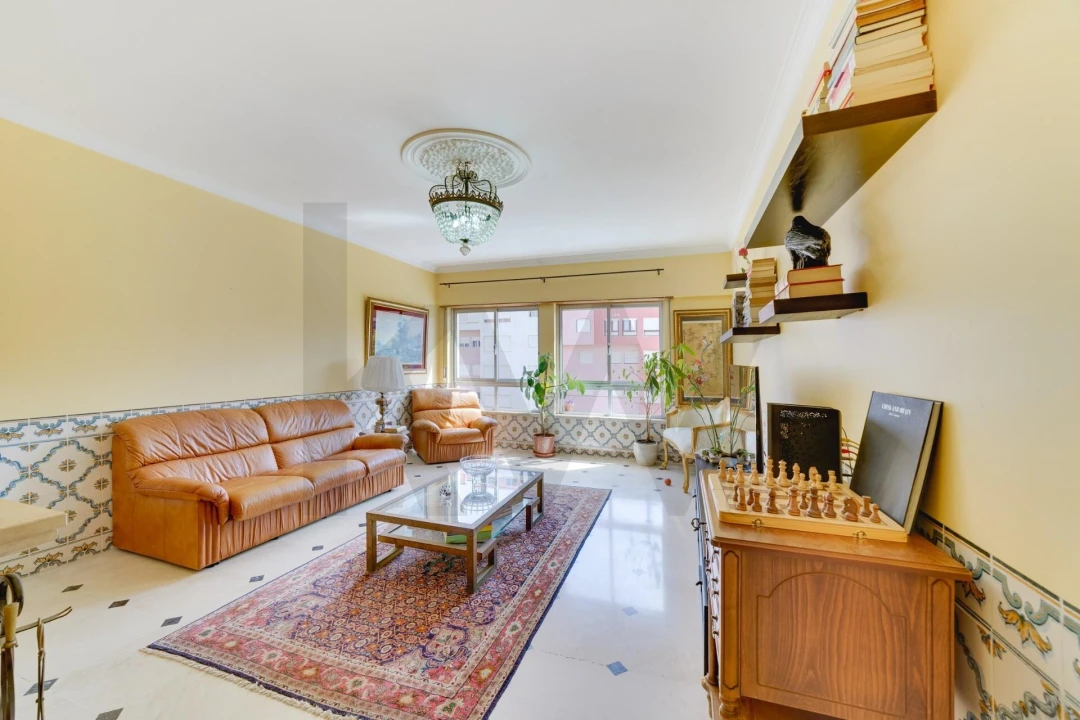 Apartamento T2 para Venda em Massamá e Monte Abraão Foto 5