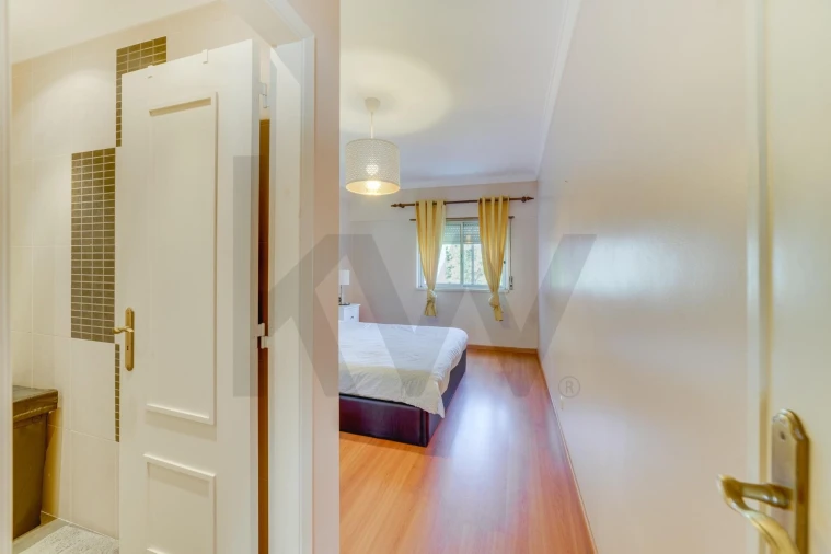 Apartamento T2 para Venda em Massamá e Monte Abraão Foto 8