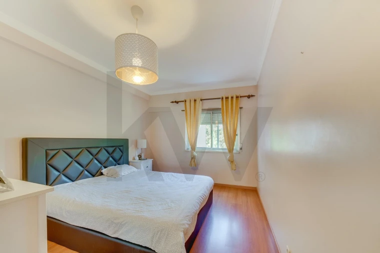 Apartamento T2 para Venda em Massamá e Monte Abraão Foto 6