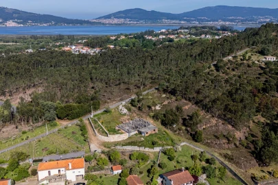 Terreno para Venda em Vilar de Mouros