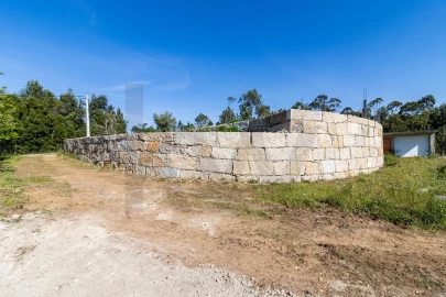 Terreno para Venda em Vilar de Mouros