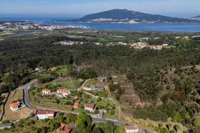 Terreno para Venda em Vilar de Mouros