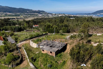 Terreno para Venda em Vilar de Mouros