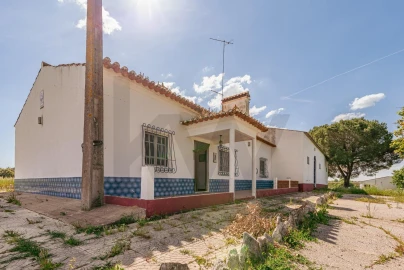Quinta T3 para Venda em Viana do Alentejo