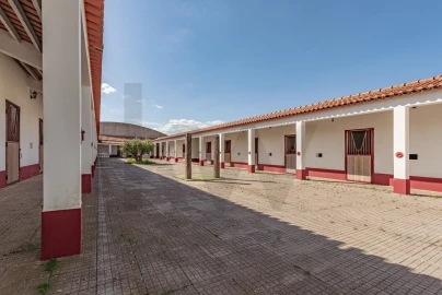 Quinta T3 para Venda em Viana do Alentejo