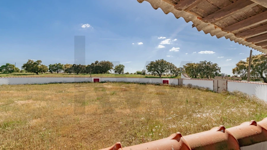 Quinta T3 para Venda em Viana do Alentejo