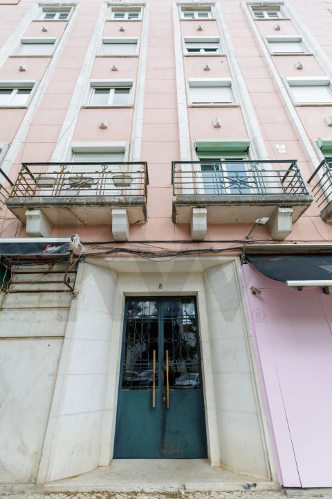 Apartamento T4 para Arrendamento em Areeiro