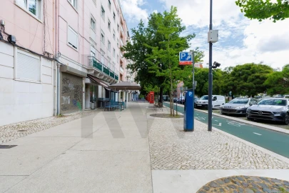 Apartamento T4 para Arrendamento em Areeiro