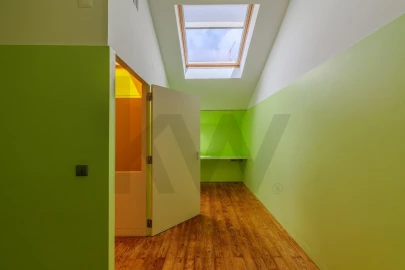 Apartamento T4 para Arrendamento em Areeiro