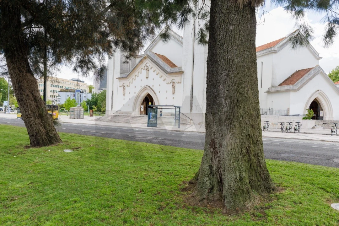 Apartamento T4 para Arrendamento em Areeiro Foto 42