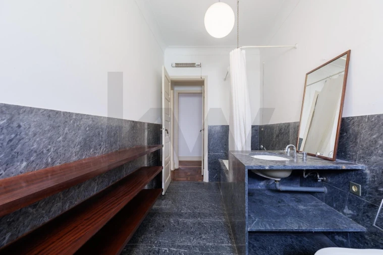 Apartamento T4 para Arrendamento em Areeiro Foto 10