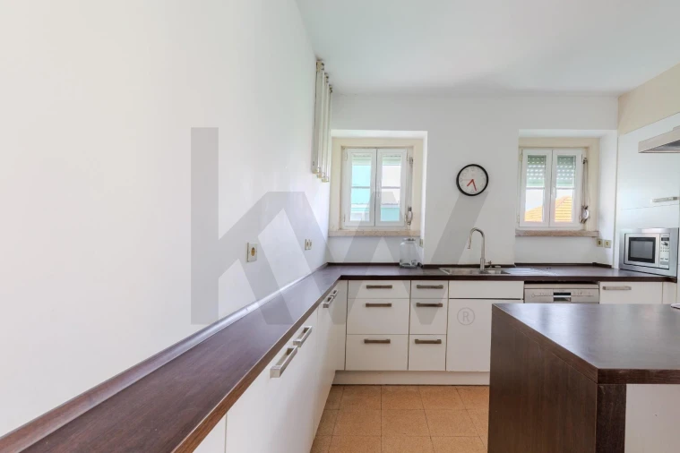 Apartamento T4 para Arrendamento em Areeiro Foto 21