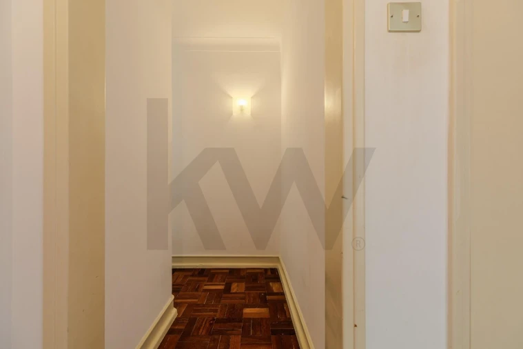 Apartamento T4 para Arrendamento em Areeiro Foto 11